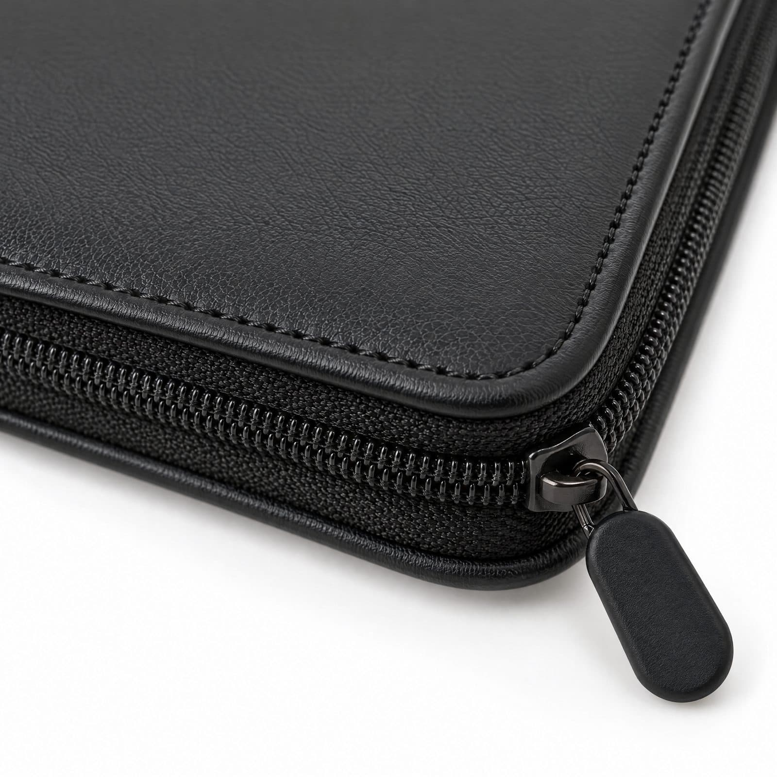 Custom 4-Pocket Top Loader Zip Binder